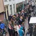 Belanda Perintahkan Karantina, Warga Malah Antre Beli Ganja