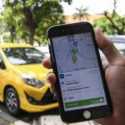 <i>Driver</i> Taksi <i>Online</i> Terancam Kehilangan Mobil, Janji Relaksasi Kredit Presiden Jokowi Dipertanyakan
