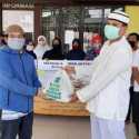 Yayasan Al Iman Antara Bagikan Sembako Dan Makan Siang Untuk Pekerja Harian Terdampak Corona