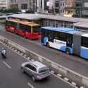 Mulai 12 April, Pelanggan Transjakarta Wajib Gunakan Masker