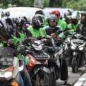 Setelah Berupaya, Anies Akhirnya Larang Ojol Bawa Penumpang Karena Manut Menkes