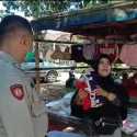Ditertibkan Polisi, Ibu Pedagang Emperan: Di Luar Kami Mati Corona, Di Rumah Kami Mati Kelaparan Pak!