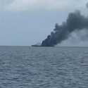 Kapal Perang Terbakar Di Dermaga Kolinlamil Tanjung Priok