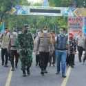 Kapolda Bareng Gubernur NTB Keliling Disiplinkan Warga Jalani New Normal