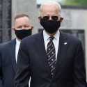 Sindir Trump, Joe Biden Ubah Foto Profil Twitter Dengan Mengenakan Masker
