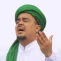 Di Mekkah, Habib Rizieq Bermunajat Pandemik Corona Hilang Agar Masjid Kembali Makmur
