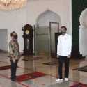 Presiden Jokowi Ikut Shalat Jumat Di Masjid Baiturrahim Istana Merdeka