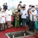 Ditemani KH Miftachul Akhyar, Khofifah Letakkan Batu Pertama Gedung Bedah RSNU Di Jombang