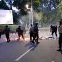 Polisi Sisir Gerombolan Perusuh Tanpa Atribut Di Demo Tolak RUU HIP, Satu Orang Diamankan