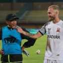 Mampu Jaga Kondisi Selama Pandemi, Pemain Asing Madura United Dipuji RD