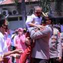 Pisah Sambut Kapolres Madiun Dihiasi Tangis Haru Anak-anak Panti Asuhan