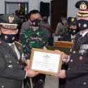 HUT TNI Ke-75, Pangdam Jaya Beri Penghargaan Ditreskrimsus Polda Metro Jaya