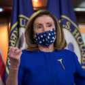 Pelosi: AS Tidak Akan Bergantung Pada Inggris Untuk Tes Keamanan Vaksin Yang Sedang Diuji Coba