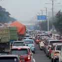 Dipadati Mobil Pendukung Habib Rizieq, Ruas Jalan Tol Bandara Soetta Masih Macet