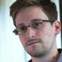 Buronan Amerika Edward Snowden Ajukan Kewarganegaraan Ganda Pada Rusia
