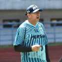 Kelanjutan Kompetisi Masih Gelap, Pelatih Persib Kecewa Berat