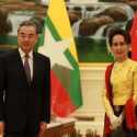 Ke Myanmar, Menlu Wang Yi Janjikan 300 Ribu Dosis Vaksin China