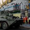 Tanggapi Protes Anti-Kudeta, Militer Myanmar Siagakan Kendaraan Lapis Baja Di Jalanan