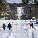 20 Orang Tewas Dan Jutaan Lainnya Di Texas Hidup Tanpa Listrik Usai Diterjang Badai Salju