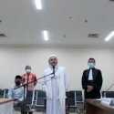 Habib Rizieq Tak Tanggapi Dakwaan, Hakim Tunda Sidang Lima Hari Ke Depan