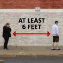 CDC Akan Ubah Aturan Jarak Sosial Enam Kaki Jadi Tiga Kaki