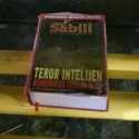 Benda Mencurigakan Di Depan Gereja GPIB Effatha, Buku Bersampul Majalah Sabili Berutulis â€œTeror Intelijenâ€