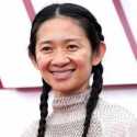 Nomadland Sukses Antarkan Chloe Zhao Jadi Wanita Asia Pertama Untuk Sutradara Terbaik Oscar 2021