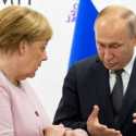Vladimir Putin Dan Angela Merkel Bahas Situasi Panas Donbas