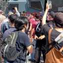 Puluhan Mahasiswa Diamankan Saat Aksi Hari Buruh Di Monas