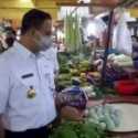 Datangi Pasar Kopro, Anies Pastikan Stok Pangan Ibukota Aman