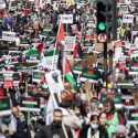 Banjiri London, Ribuan Warga Inggris Tuntut Pemerintah Jatuhkan Sanksi Untuk Israel Sebelum Terjadi Genosida Pada Palestina