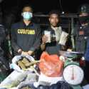 Selundupkan Ganja Pakai Singkong Dan Sagu, Seorang Pemuda Pasrah Saat Diringkus Bea Cukai Jayapura