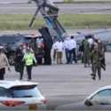 Helikopter Yang Membawa Presiden Kolombia Terkena Tembakan