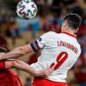 Sundulan Lewandowski Bikin Spanyol Kembali Gigit Jari