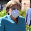 Merkel Divaksin Dengan Moderna, Setelah Dosis Pertama Menggunakan AstraZeneca