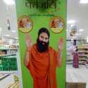 Ribuan Dokter India Tuntut Penangkapan Baba Ramdev Yang Mengklaim Kebal Virus Corona Berkat Yoga