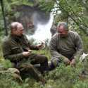 Nikmati Libur, Vladimir Putin Dekati Sarang Beruang di Belantara Siberia