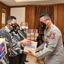 HUT Lalu Lintas Bhayangkara, Korlantas Bagikan 1.000 Sembako untuk Purnawirawan Polri