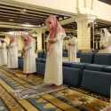 Longgarkan Pembatasan Covid-19,  Arab Saudi Tetap Wajibkan Jaga Jarak di dalam Masjid