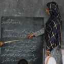 Ratusan Guru Afghanistan Berkumpul, Tagih Taliban Bayar Gaji Empat Bulan