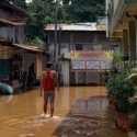 Puluhan RT di Jakarta Terendam Banjir Akibat Luapan Kali Ciliwung