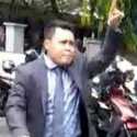 Kesal ke Oknum Polisi, Seorang Pengacara Nekat Hamburkan Rp 40 Juta di Polsek Banyuwangi