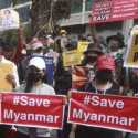 Mobil Aparat Myanmar Tabrak Kerumunan Unjuk Rasa Anti-Kudeta, Puluhan Demonstran Terluka