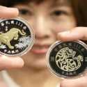 Sambut Tahun Baru Imlek 2022, Bank Central Taiwan Rilis Set Koin Bergambar Macan