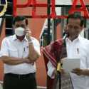 Gimana Rakyat Mau Hormat sama Jokowi, Luhut Saja Asik Telpon saat Presiden Pidato