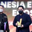 Harumkan Nama Bangsa, Erick Thohir dan Almarhum Glenn Fredly Raih Penghargaan