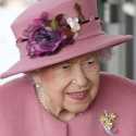 Mulai Pulih dari Covid-19, Ratu Elizabeth Sudah Bisa Jalan-jalan di Perkebunan