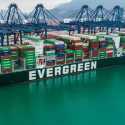 CSIS Menduga Ada Pendanaan Evergreen Taiwan pada Angkatan Laut China Lewat Pesanan Kapal Logistik