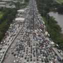 Volume Kendaraan Meningkat, <i>One Way</i> dari Cikampek ke GT Kalikangkung Diperpanjang