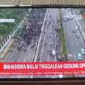 Ditembaki Gas Air Mata, Massa Aksi Berhamburan ke Jalan Tol Dalam Kota